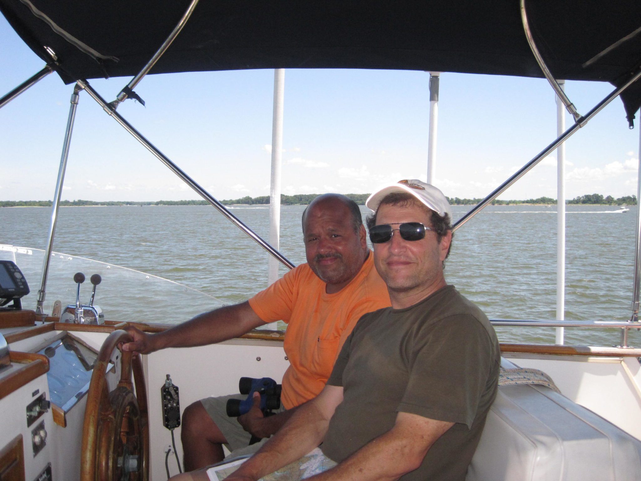 Licensed boat captain specializing in boating teaching, training, and yacht deliveries